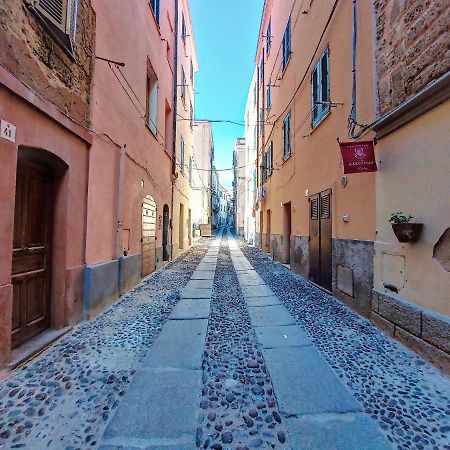 Maison Cavour Alghero Bagian luar foto