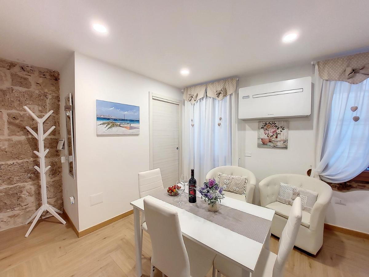 Maison Cavour Alghero Bagian luar foto